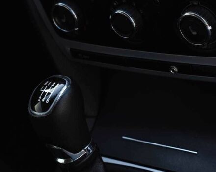 Білий Шкода Октавія, об'ємом двигуна 1.6 л та пробігом 259 тис. км за 7200 $, фото 13 на Automoto.ua