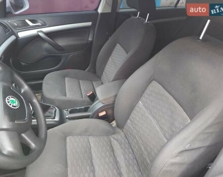 Белый Шкода Октавия, объемом двигателя 1.97 л и пробегом 210 тыс. км за 9000 $, фото 6 на Automoto.ua