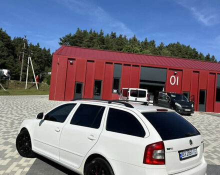 Белый Шкода Октавия, объемом двигателя 1.97 л и пробегом 297 тыс. км за 9500 $, фото 3 на Automoto.ua