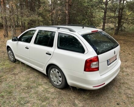 Белый Шкода Октавия, объемом двигателя 1.6 л и пробегом 263 тыс. км за 7499 $, фото 5 на Automoto.ua