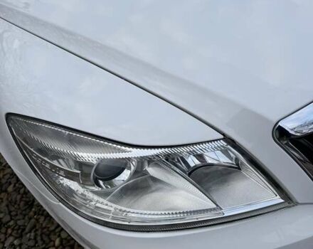 Белый Шкода Октавия, объемом двигателя 1.6 л и пробегом 227 тыс. км за 9400 $, фото 4 на Automoto.ua