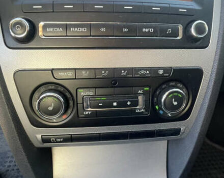 Белый Шкода Октавия, объемом двигателя 1.6 л и пробегом 291 тыс. км за 8200 $, фото 12 на Automoto.ua