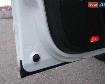 Белый Шкода Октавия, объемом двигателя 1.2 л и пробегом 260 тыс. км за 7700 $, фото 19 на Automoto.ua