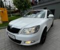 Білий Шкода Октавія, об'ємом двигуна 1.6 л та пробігом 296 тис. км за 5700 $, фото 1 на Automoto.ua