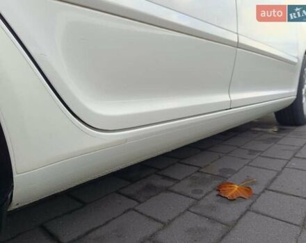 Білий Шкода Октавія, об'ємом двигуна 1.39 л та пробігом 266 тис. км за 7000 $, фото 32 на Automoto.ua