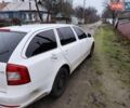 Белый Шкода Октавия, объемом двигателя 1.97 л и пробегом 210 тыс. км за 9000 $, фото 2 на Automoto.ua