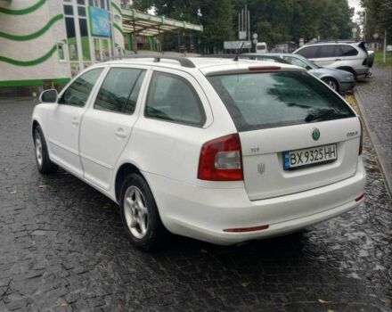 Шкода Октавия 2010 в Хмельницком на Automoto.ua Белый Шкода Октавия, объемом двигателя 1.6 л и пробегом 367 тыс. км за 6600 $, фото 1 на Automoto.ua