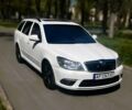 Белый Шкода Октавия, объемом двигателя 1.97 л и пробегом 302 тыс. км за 9000 $, фото 1 на Automoto.ua