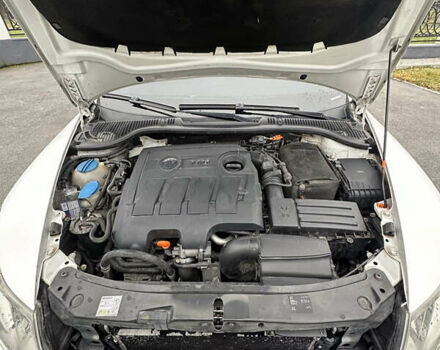 Белый Шкода Октавия, объемом двигателя 1.6 л и пробегом 430 тыс. км за 6850 $, фото 8 на Automoto.ua