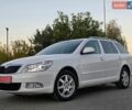 Білий Шкода Октавія, об'ємом двигуна 2 л та пробігом 247 тис. км за 8200 $, фото 1 на Automoto.ua