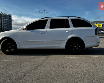 Белый Шкода Октавия, объемом двигателя 1.9 л и пробегом 360 тыс. км за 11000 $, фото 3 на Automoto.ua