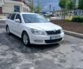 Белый Шкода Октавия, объемом двигателя 1.6 л и пробегом 263 тыс. км за 7800 $, фото 1 на Automoto.ua