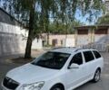 Белый Шкода Октавия, объемом двигателя 1.8 л и пробегом 322 тыс. км за 6900 $, фото 16 на Automoto.ua