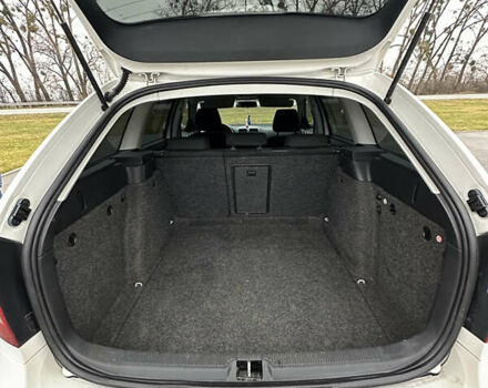 Белый Шкода Октавия, объемом двигателя 1.6 л и пробегом 430 тыс. км за 6850 $, фото 11 на Automoto.ua