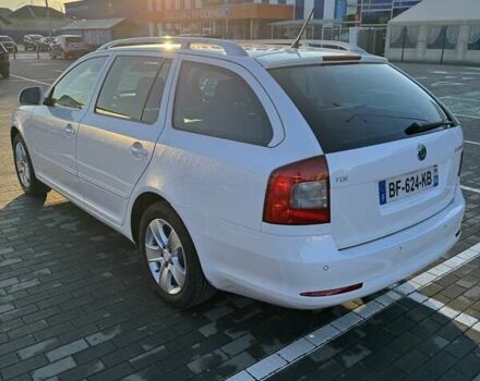 Белый Шкода Октавия, объемом двигателя 1.6 л и пробегом 227 тыс. км за 9400 $, фото 53 на Automoto.ua