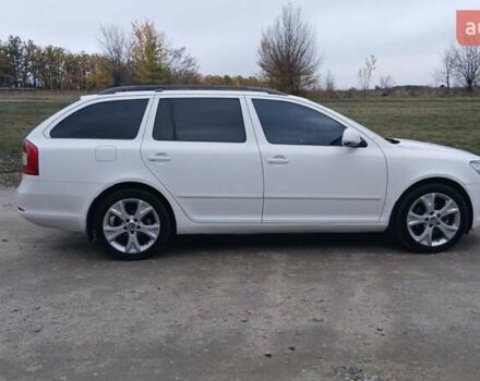 Белый Шкода Октавия, объемом двигателя 1.6 л и пробегом 258 тыс. км за 7900 $, фото 13 на Automoto.ua