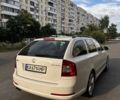 Білий Шкода Октавія, об'ємом двигуна 2 л та пробігом 193 тис. км за 10051 $, фото 20 на Automoto.ua