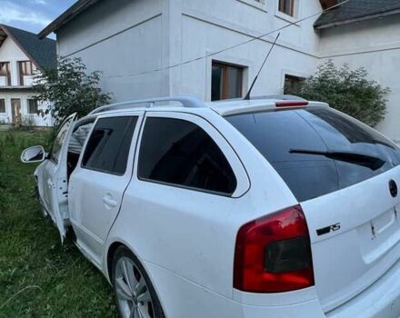 Белый Шкода Октавия, объемом двигателя 2 л и пробегом 280 тыс. км за 2500 $, фото 1 на Automoto.ua