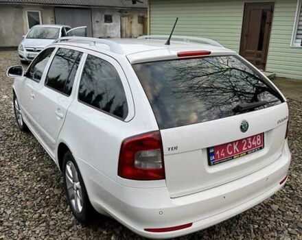 Белый Шкода Октавия, объемом двигателя 1.6 л и пробегом 227 тыс. км за 9400 $, фото 12 на Automoto.ua