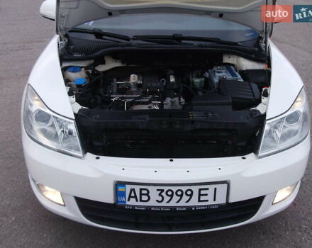 Белый Шкода Октавия, объемом двигателя 1.2 л и пробегом 260 тыс. км за 7700 $, фото 15 на Automoto.ua