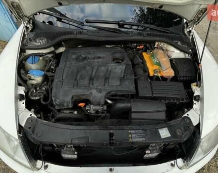 Белый Шкода Октавия, объемом двигателя 1.6 л и пробегом 302 тыс. км за 6600 $, фото 12 на Automoto.ua