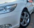 Белый Шкода Октавия, объемом двигателя 1.8 л и пробегом 182 тыс. км за 7600 $, фото 1 на Automoto.ua