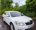 Белый Шкода Октавия, объемом двигателя 1.62 л и пробегом 223 тыс. км за 3682 $, фото 1 на Automoto.ua