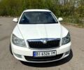 Белый Шкода Октавия, объемом двигателя 1.6 л и пробегом 253 тыс. км за 7500 $, фото 1 на Automoto.ua