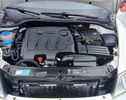 Белый Шкода Октавия, объемом двигателя 1.6 л и пробегом 258 тыс. км за 7900 $, фото 17 на Automoto.ua