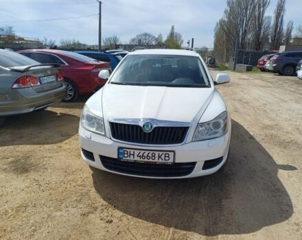 Белый Шкода Октавия, объемом двигателя 1.6 л и пробегом 270 тыс. км за 7555 $, фото 1 на Automoto.ua