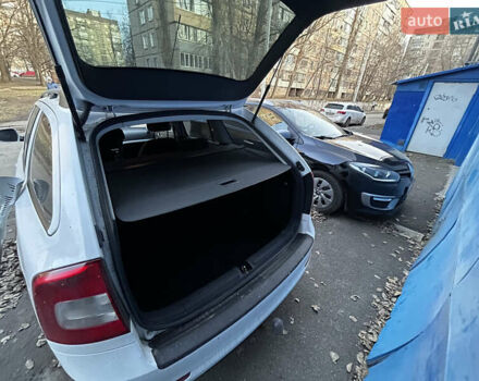Белый Шкода Октавия, объемом двигателя 1.8 л и пробегом 260 тыс. км за 6600 $, фото 10 на Automoto.ua