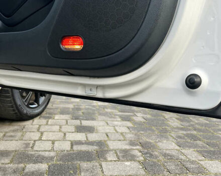 Белый Шкода Октавия, объемом двигателя 1.97 л и пробегом 298 тыс. км за 9999 $, фото 18 на Automoto.ua