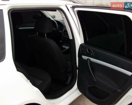 Білий Шкода Октавія, об'ємом двигуна 1.2 л та пробігом 260 тис. км за 6999 $, фото 13 на Automoto.ua