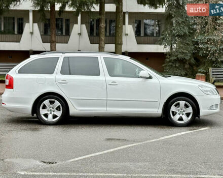 Белый Шкода Октавия, объемом двигателя 1.6 л и пробегом 204 тыс. км за 8999 $, фото 11 на Automoto.ua