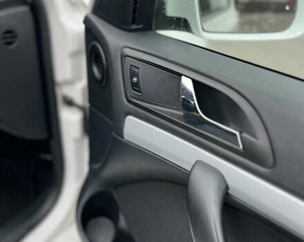 Белый Шкода Октавия, объемом двигателя 1.6 л и пробегом 420 тыс. км за 5999 $, фото 15 на Automoto.ua