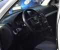 Білий Шкода Октавія, об'ємом двигуна 1.6 л та пробігом 259 тис. км за 7200 $, фото 6 на Automoto.ua