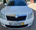 Белый Шкода Октавия, объемом двигателя 1.6 л и пробегом 289 тыс. км за 6800 $, фото 2 на Automoto.ua