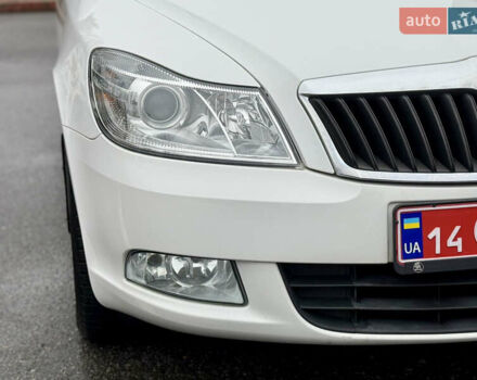 Белый Шкода Октавия, объемом двигателя 1.6 л и пробегом 204 тыс. км за 8999 $, фото 21 на Automoto.ua