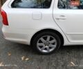 Белый Шкода Октавия, объемом двигателя 1.6 л и пробегом 308 тыс. км за 7400 $, фото 18 на Automoto.ua