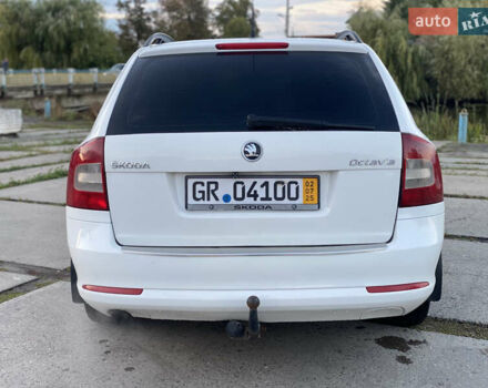 Белый Шкода Октавия, объемом двигателя 1.6 л и пробегом 281 тыс. км за 8600 $, фото 6 на Automoto.ua