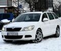 Белый Шкода Октавия, объемом двигателя 1.6 л и пробегом 360 тыс. км за 5950 $, фото 2 на Automoto.ua