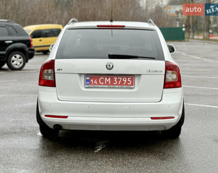Белый Шкода Октавия, объемом двигателя 1.6 л и пробегом 204 тыс. км за 8999 $, фото 14 на Automoto.ua
