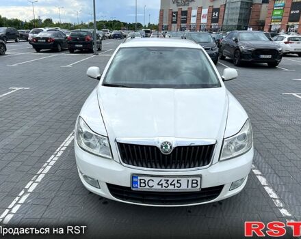 Белый Шкода Октавия, объемом двигателя 1.6 л и пробегом 320 тыс. км за 6200 $, фото 2 на Automoto.ua