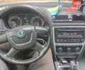 Белый Шкода Октавия, объемом двигателя 1.6 л и пробегом 300 тыс. км за 7350 $, фото 3 на Automoto.ua