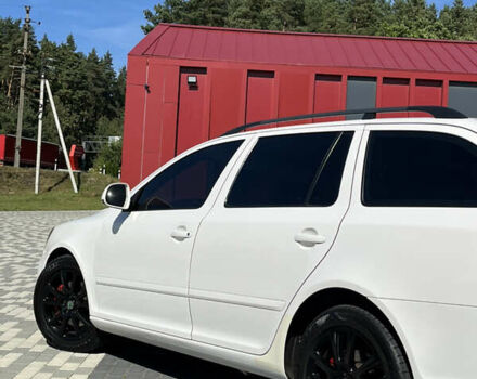 Белый Шкода Октавия, объемом двигателя 1.97 л и пробегом 297 тыс. км за 9300 $, фото 9 на Automoto.ua