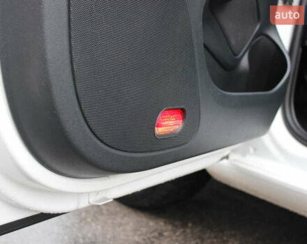 Белый Шкода Октавия, объемом двигателя 1.2 л и пробегом 260 тыс. км за 7700 $, фото 13 на Automoto.ua