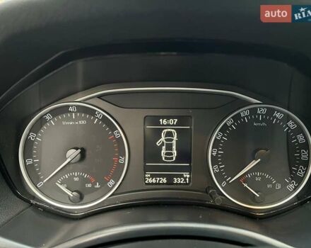 Белый Шкода Октавия, объемом двигателя 1.8 л и пробегом 267 тыс. км за 8250 $, фото 18 на Automoto.ua