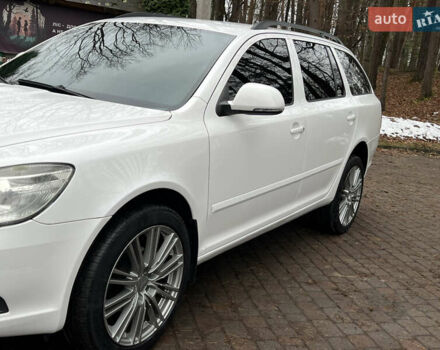 Белый Шкода Октавия, объемом двигателя 1.6 л и пробегом 309 тыс. км за 7499 $, фото 21 на Automoto.ua