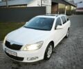 Шкода Октавия 2010 в Мукачеве на Automoto.ua Белый Шкода Октавия, объемом двигателя 1.6 л и пробегом 324 тыс. км за 6200 $, фото 2 на Automoto.ua