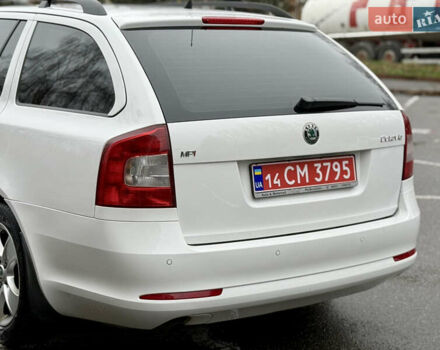Белый Шкода Октавия, объемом двигателя 1.6 л и пробегом 204 тыс. км за 8999 $, фото 26 на Automoto.ua